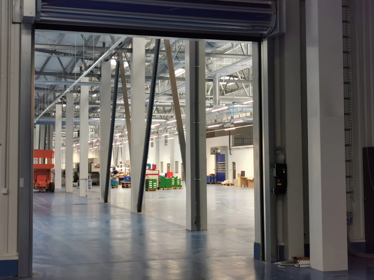 Banes spouští novou výrobní halu. Sází na moderní technologie a spokojené pracovníky