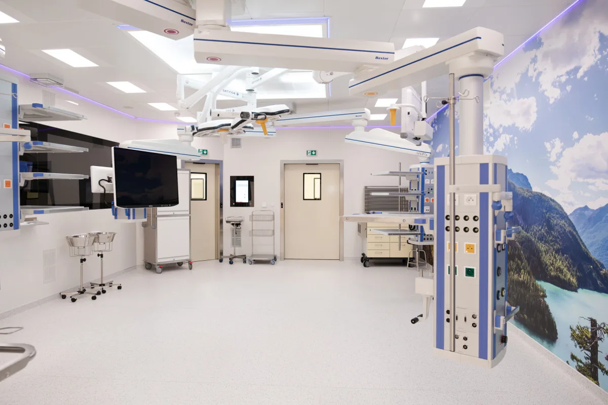 Nemocnice otevřela zrekonstruovaný pavilon C. Nabízí nové operační sály a resuscitační stanice