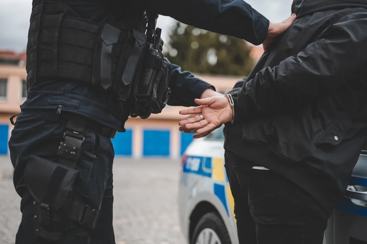 Muž si odpyká 17 let za vraždu manželky, skutek fingoval jako sebevraždu