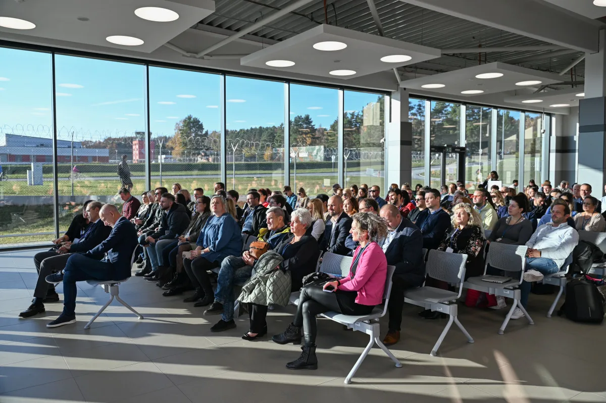 Rudá křídla přistála v Budějcích. Nový dopravce představil své plány na jihu Čech