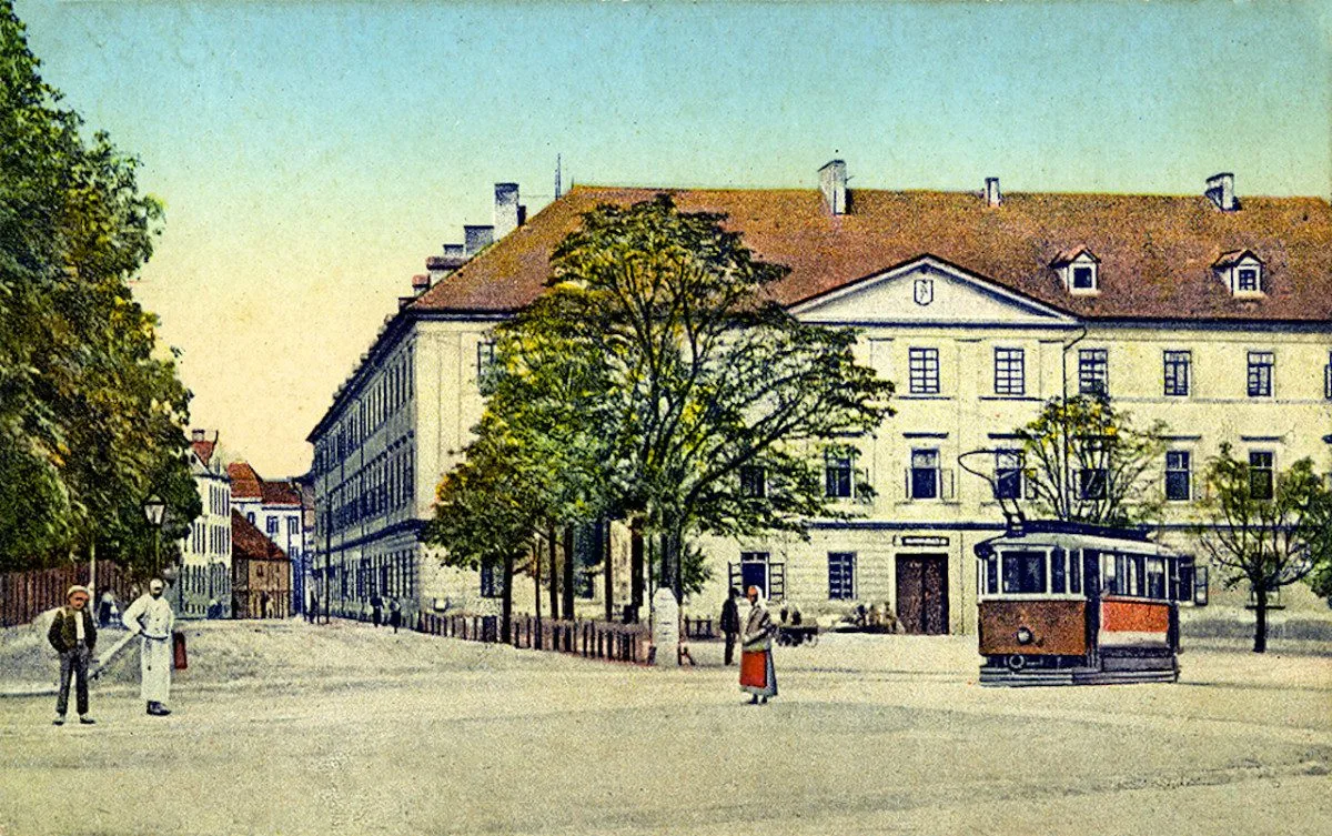 DRBNA HISTORIČKA: Vopjáci utráceli za pivo a dělali problémy. Pomohla až Mariánská kasárna