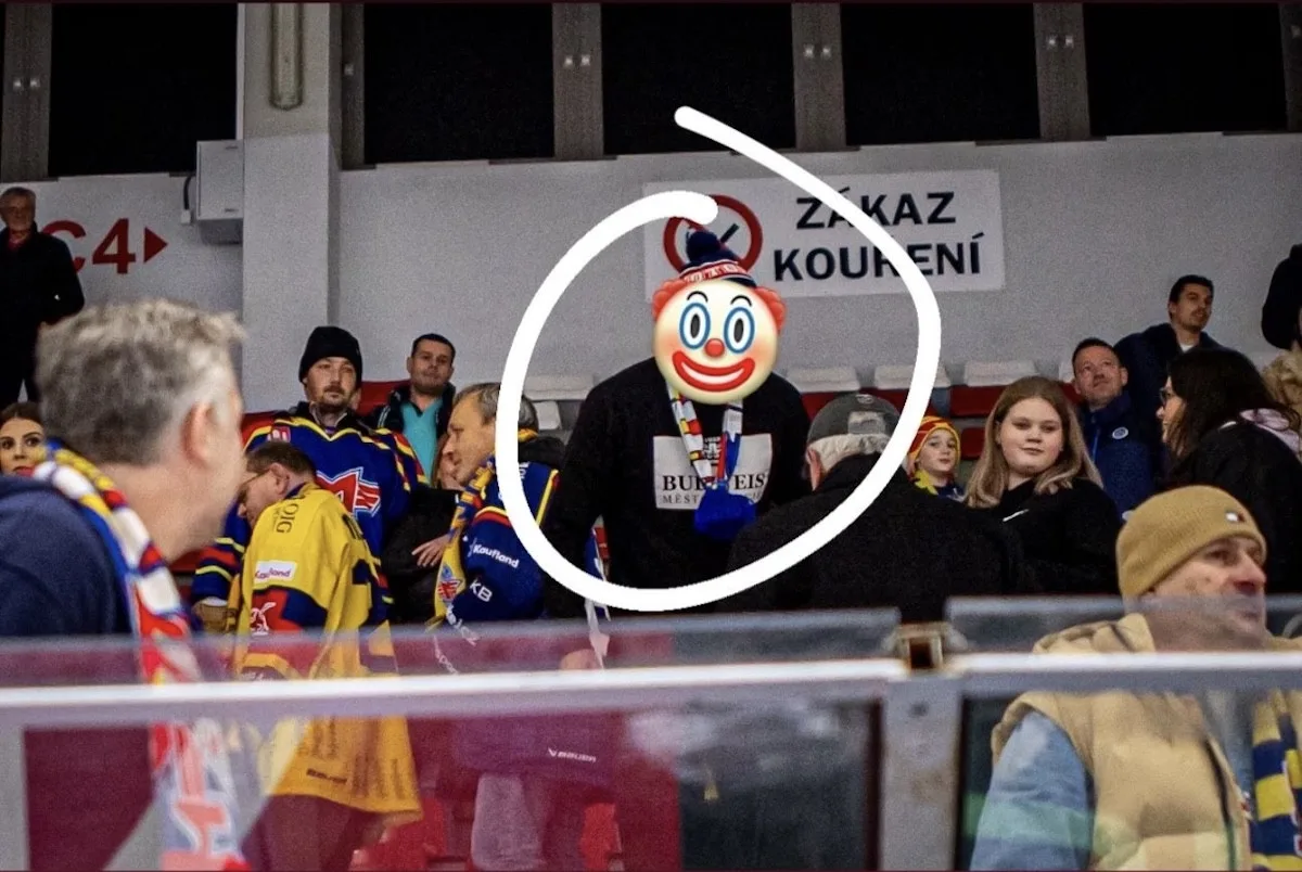 Emoce na tribuně Motoru. Kondelíkův děda skončil po hádce v nemocnici