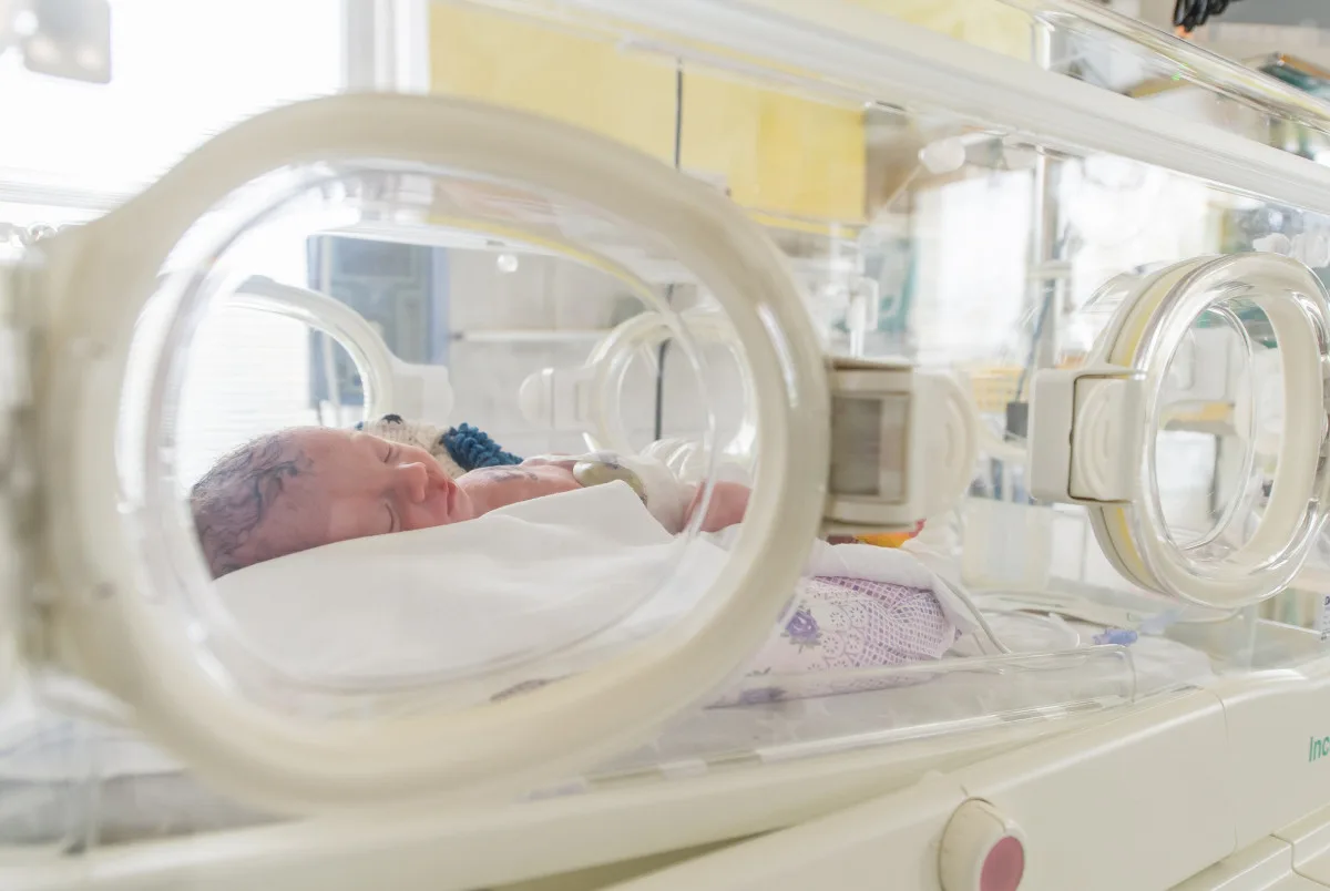 Jediná okresní nemocnice s vysoce specializovanou péčí o předčasně narozené děti na jihu Čech je v Písku.