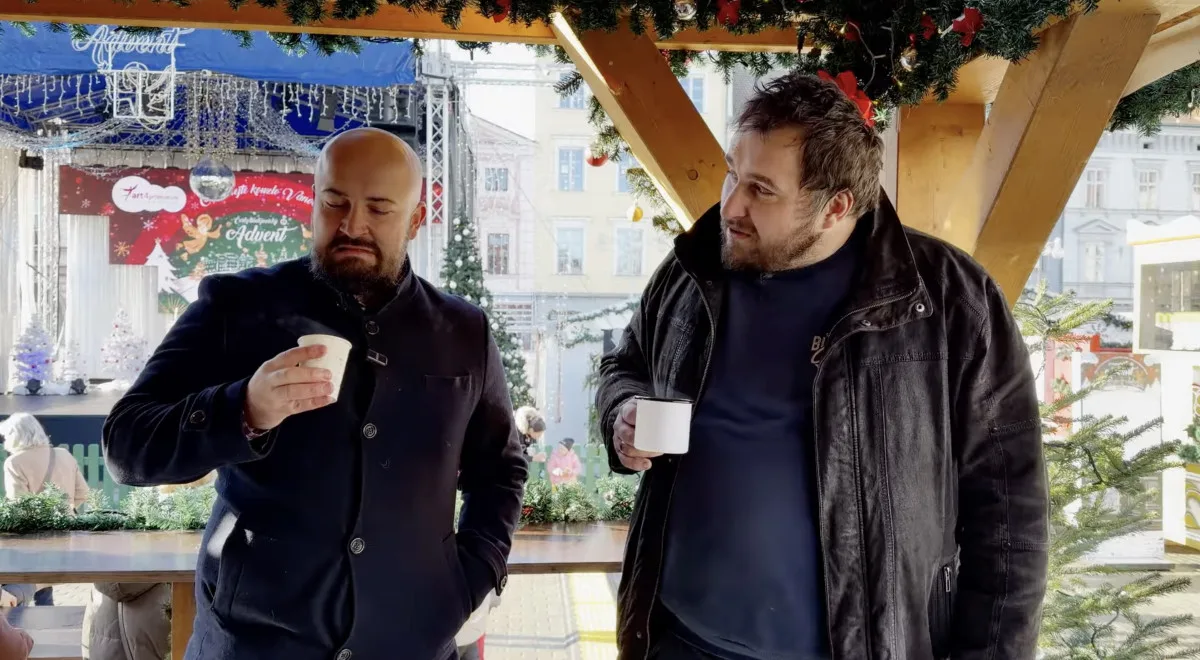 Adventní trhy v Budějovicích mají nejhorší svařák, shodli se vinaři. Chutnal po myšině