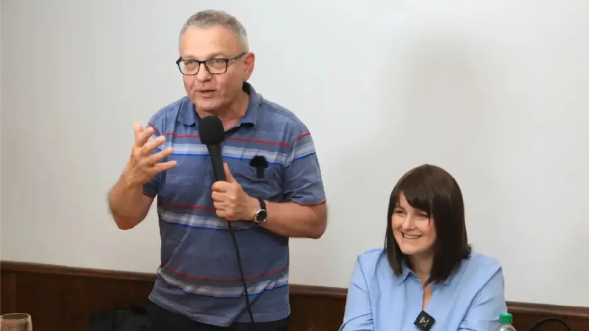 KOMENTÁŘ: Sociální demokracie má nového předsedu. A nikdo o tom neví