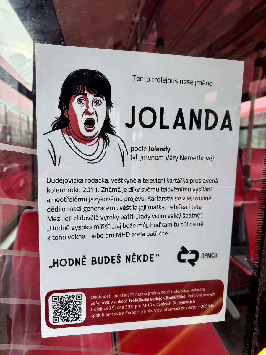 Do Budějovic dorazila flotila nových trolejbusů, připomíná Pikador i kartářku Jolandu