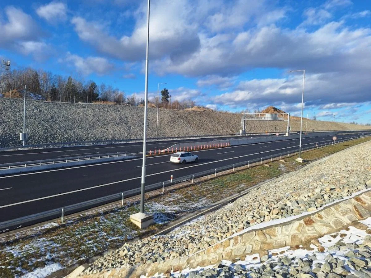 Obchvat, který změnil dopravu ve městě. Po D3 projelo loni přes 5,4 milionu aut