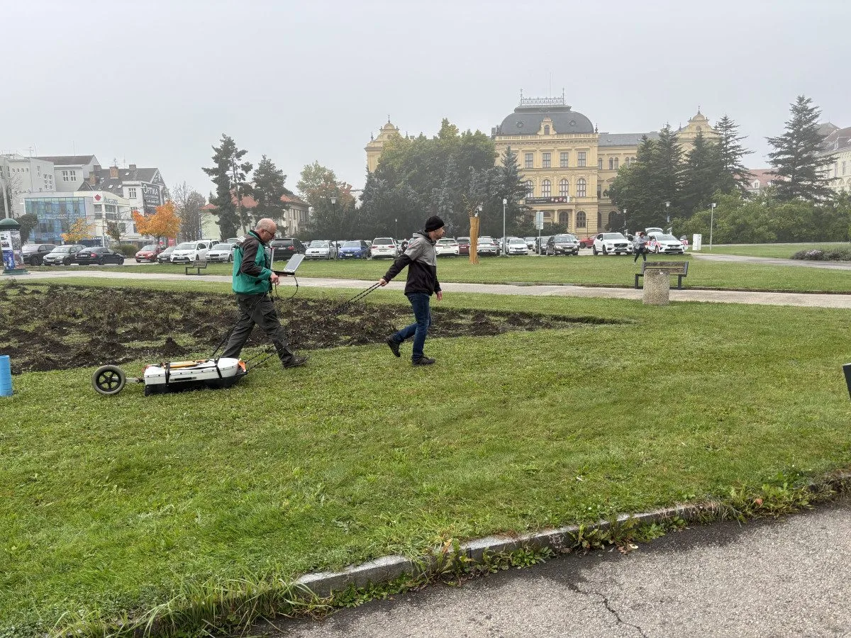 Žádné hradby ani stínadla. Archeologický průzkum stavbu galerie nezdrží