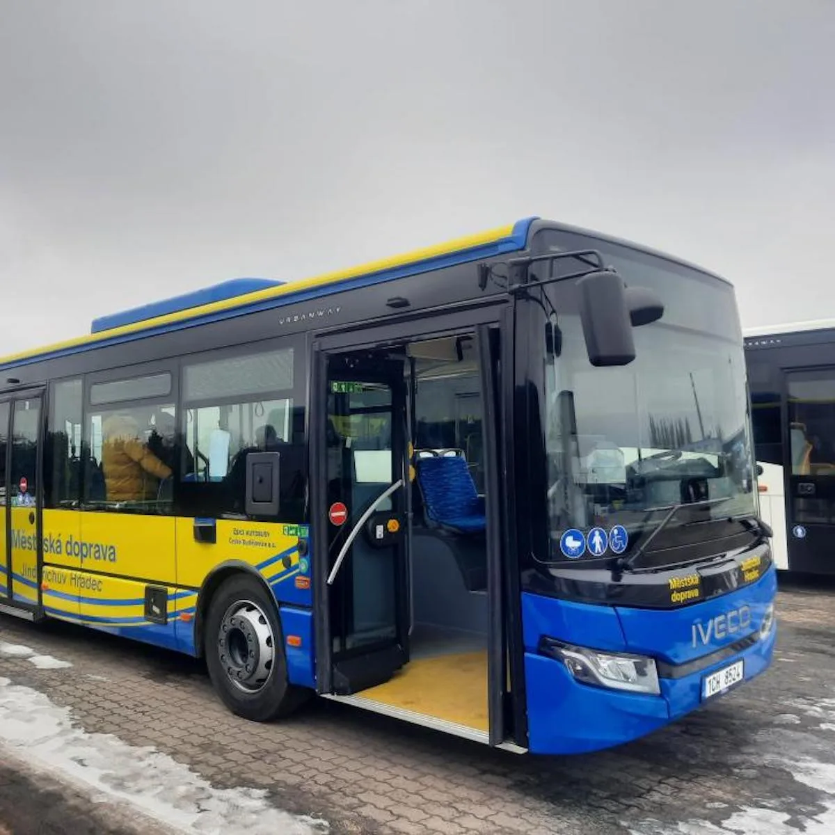 Jindřichohradecká MHD hlásí změny. Nové autobusy, zastávky na znamení a úpravy jízdních řádů