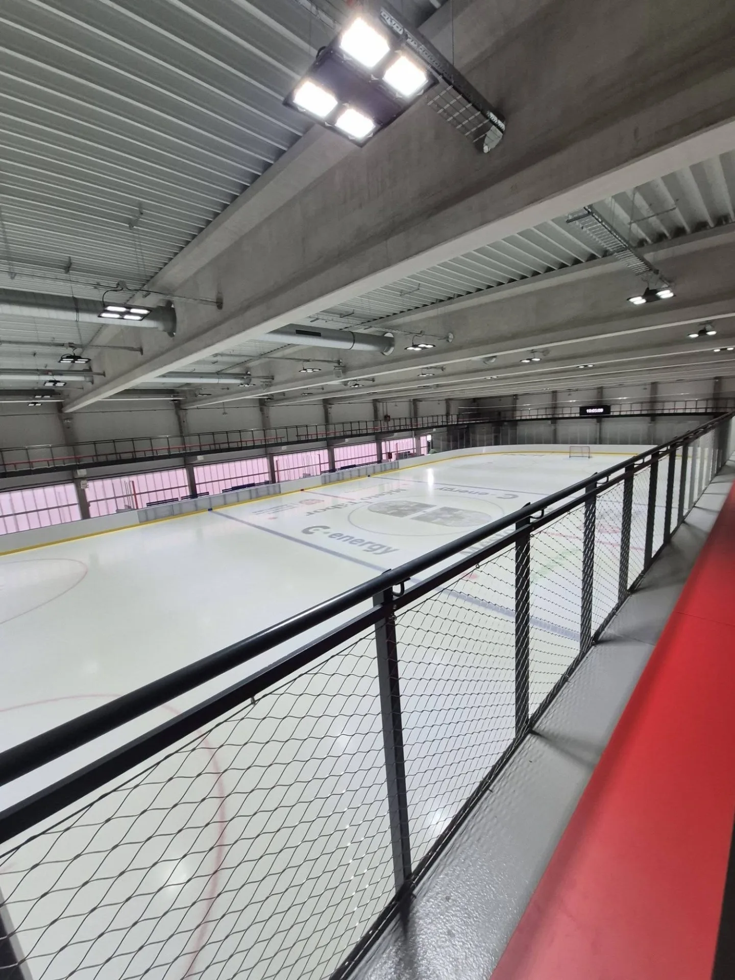 Nová ledová plocha v Táboře uleví přetíženému stadionu, stála 180 milionů korun