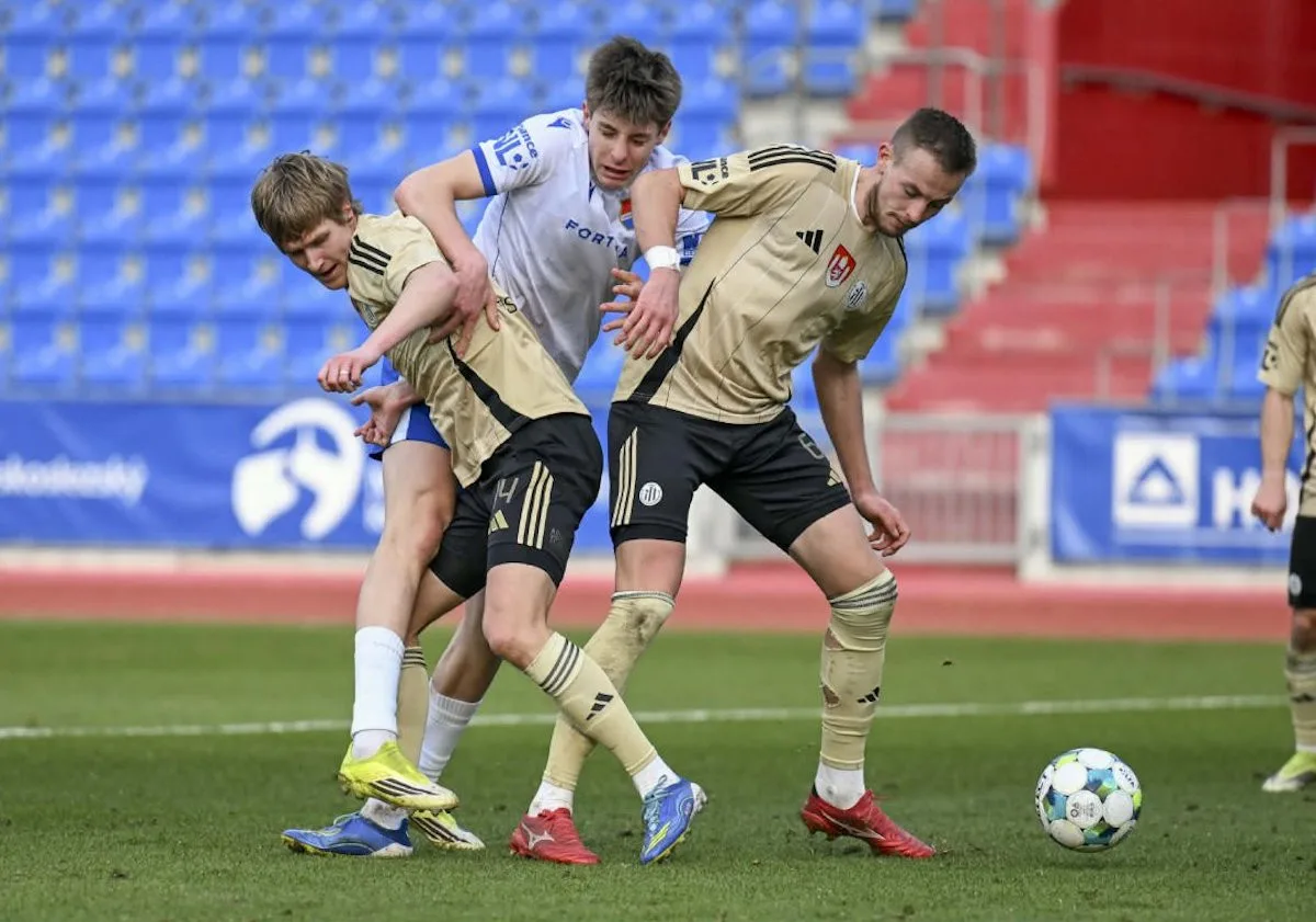 Střelák: Vlažný vstup Dynama do jara: Vaníček zázraky nezmůže, Krch v B-týmu