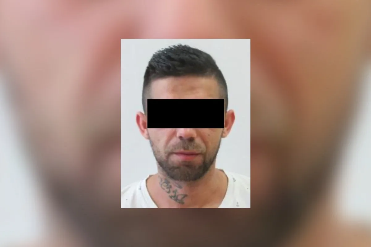 Policisté pátrají po uprchlém vězni, může být i v Budějcích. Prozradí ho tetování na krku