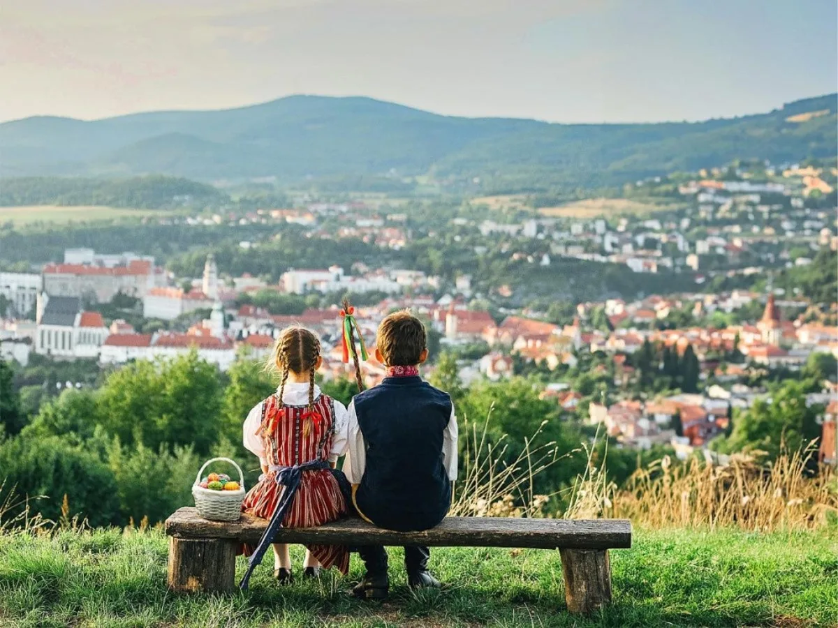 Velikonoce v jižních Čechách: Tradice, chutě a zážitky, na které nezapomenete.