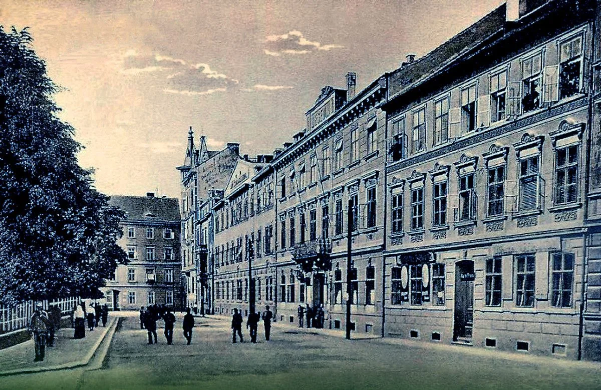 DRBNA HISTORIČKA: Když Kmoch rozezněl Besedu, Budějovice se lámaly z německých na české