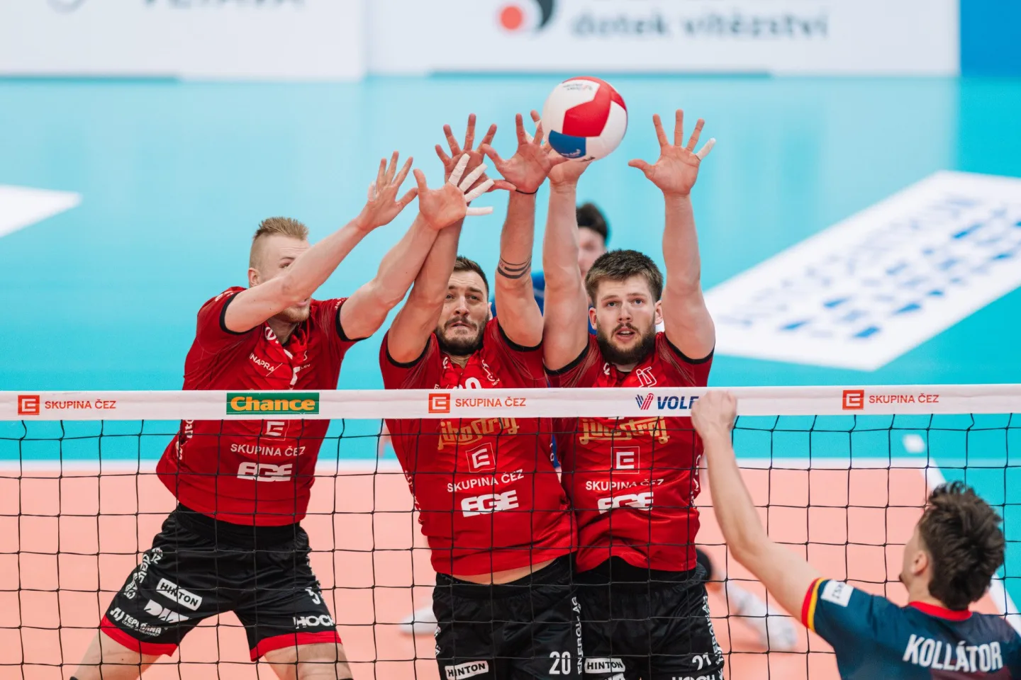 Lvi mají semifinálový mečbol. Jihostroji půjde v pátek o všechno