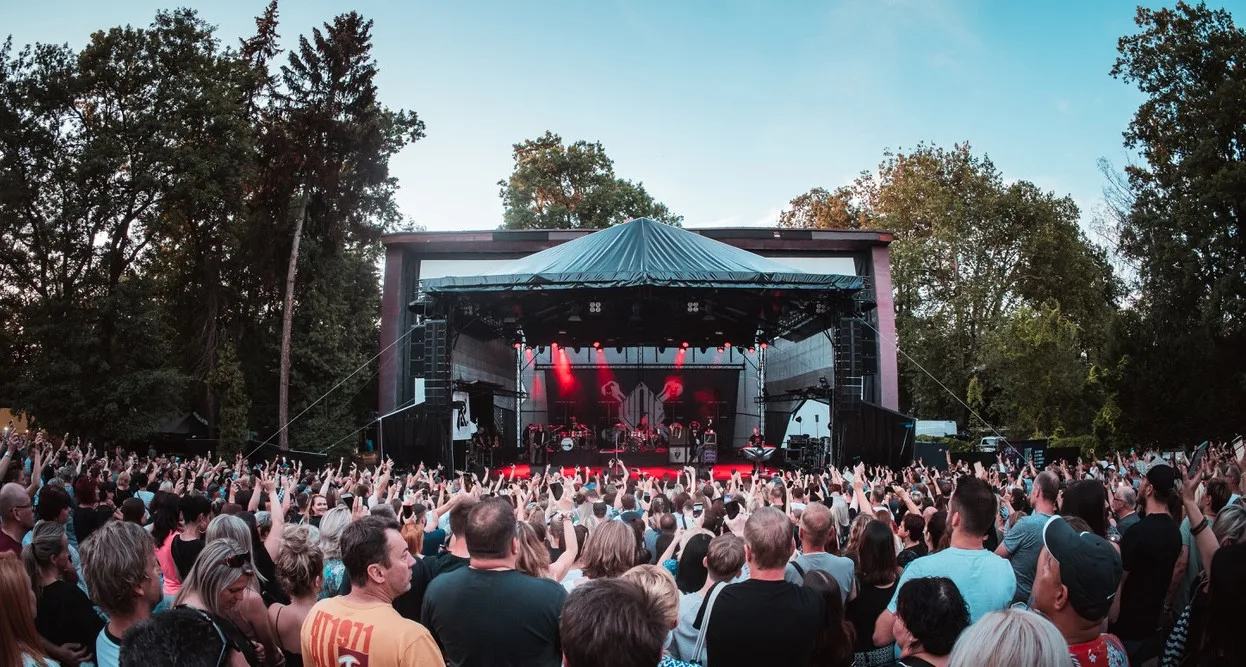 Týden v letňáku přiveze Lucii, Rybičky 48 i světový drum and bass