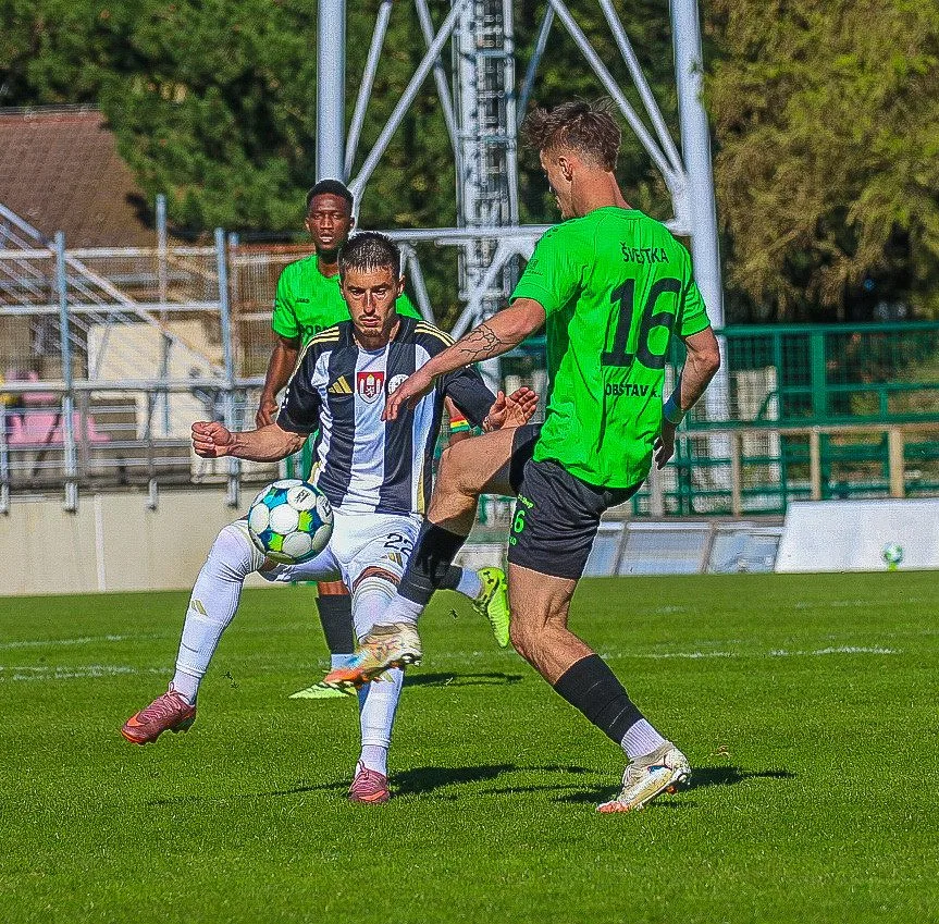 Z Příbrami bez bodů. Dynamo po červené kartě Krcha veze prohru 1:2.