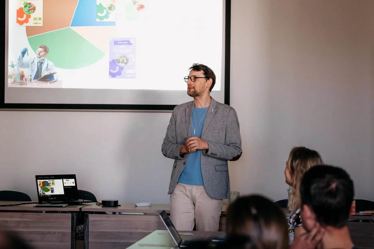 Startupová snídaně představila inovace od umělé inteligence po boj se slimáky