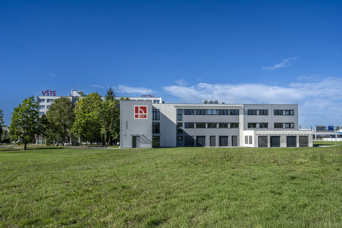 Gymnázium na Okružní otevírá druhé kolo přijímaček. Sází na studium bez kompromisů