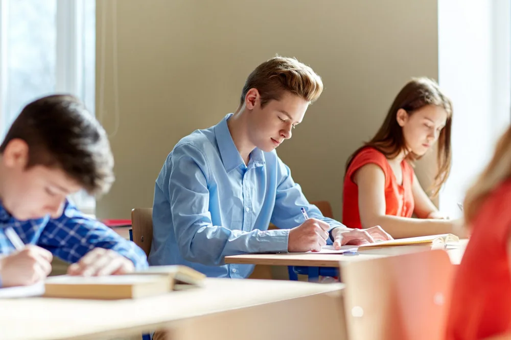 V prvním kole přijímacích řízení na jihočeské střední školy uspělo 8277 uchazečů