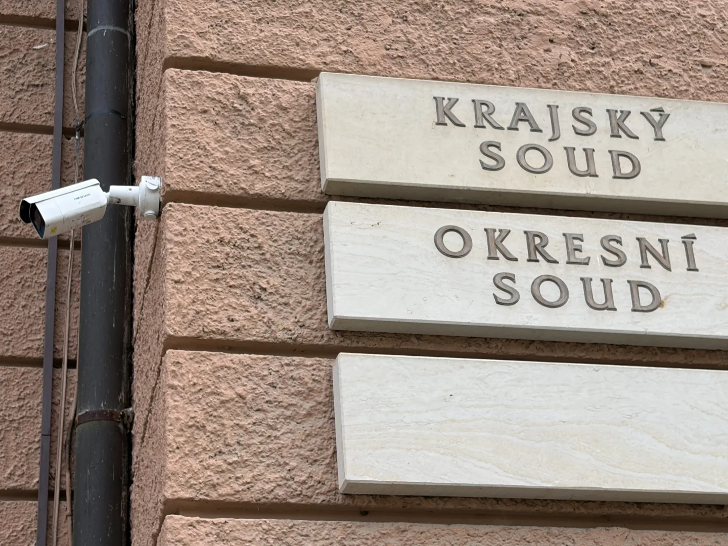 Kamery čínských státních firem sledují jihočeskou kritickou infrastrukturu