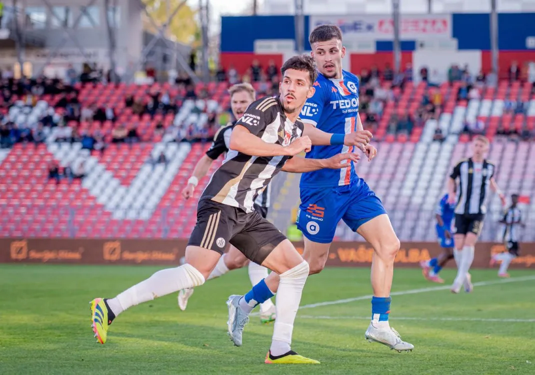 Zbrojováci nasázeli Dynamu čtyři góly, prosadil se i Hofmann