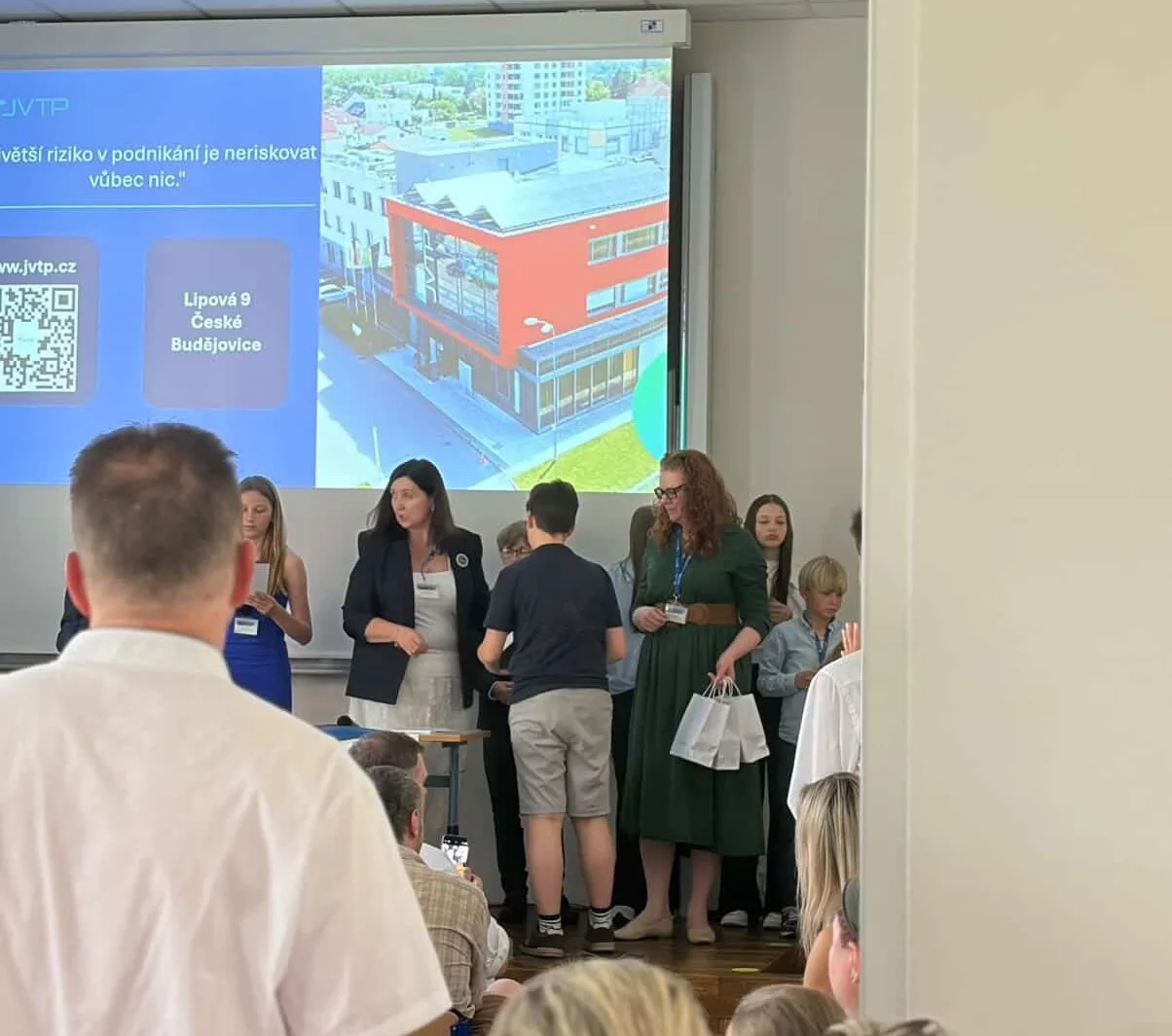 Druhý ročník Mensa dětské konference proměnil České Budějovice v centrum talentu