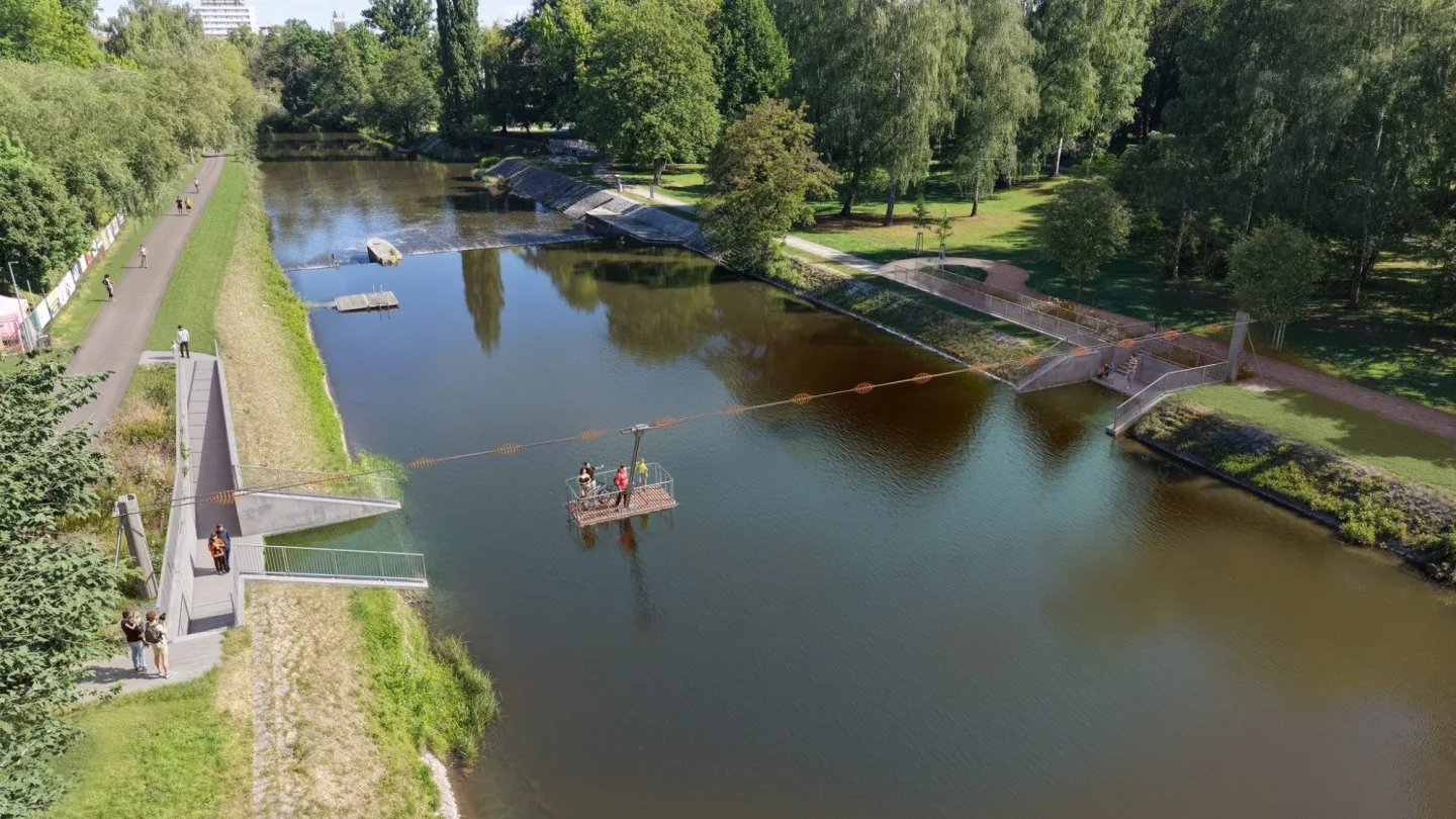 Na Malši vznikne samoobslužný přívoz, unikátní zařízení sveze přes řeku pěší i cyklisty