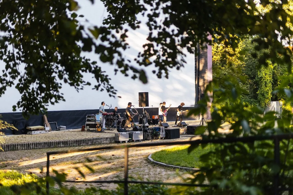 Háječek otevírá brány, červen nabídne kultovky i očekávané novinky