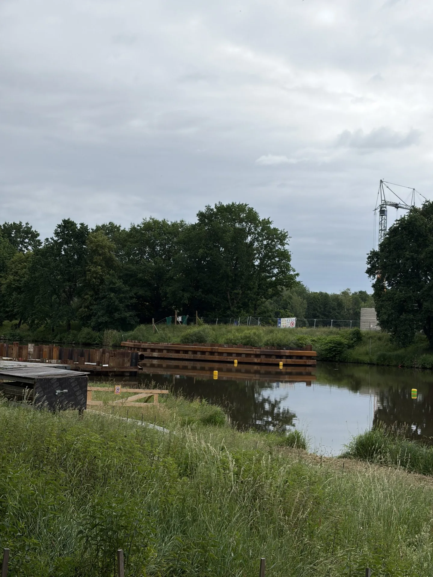 Cyklisty mezi Budějcemi a Hlubokou chrání nový tunel, brzy povede pod přemostěním