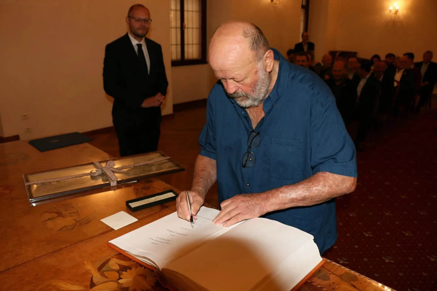 Zemřel Jaroslav "Baryk" Sýbek. Budějcký fotograf, který fotil i anglického krále