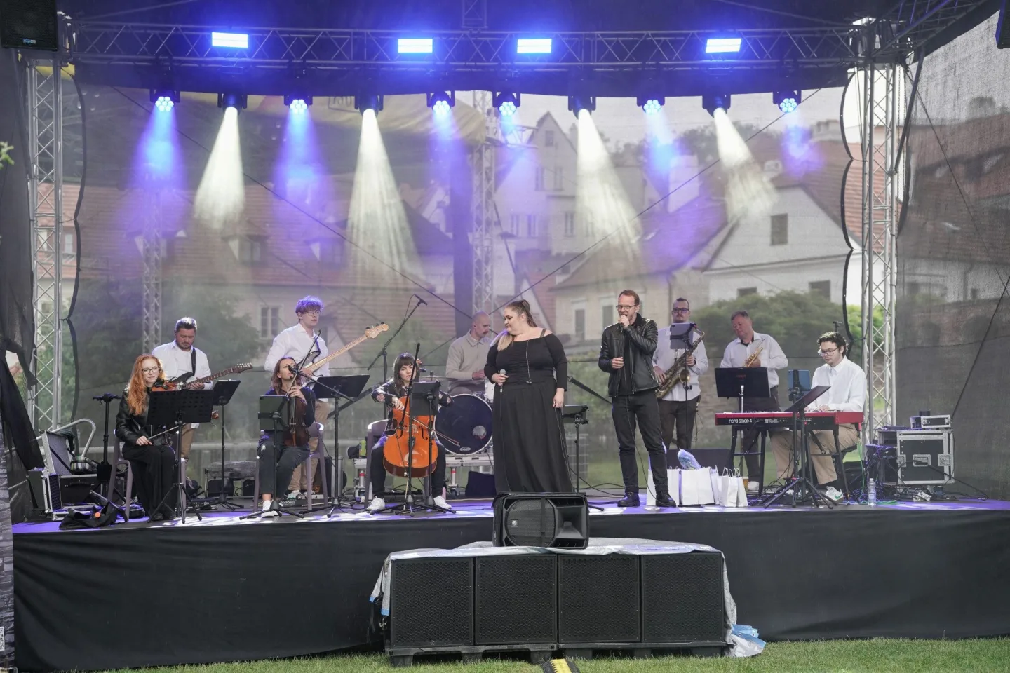 Výrobce dřevěné kosmetické tužky z Českého Krumlova oslavil 25 let v České republice