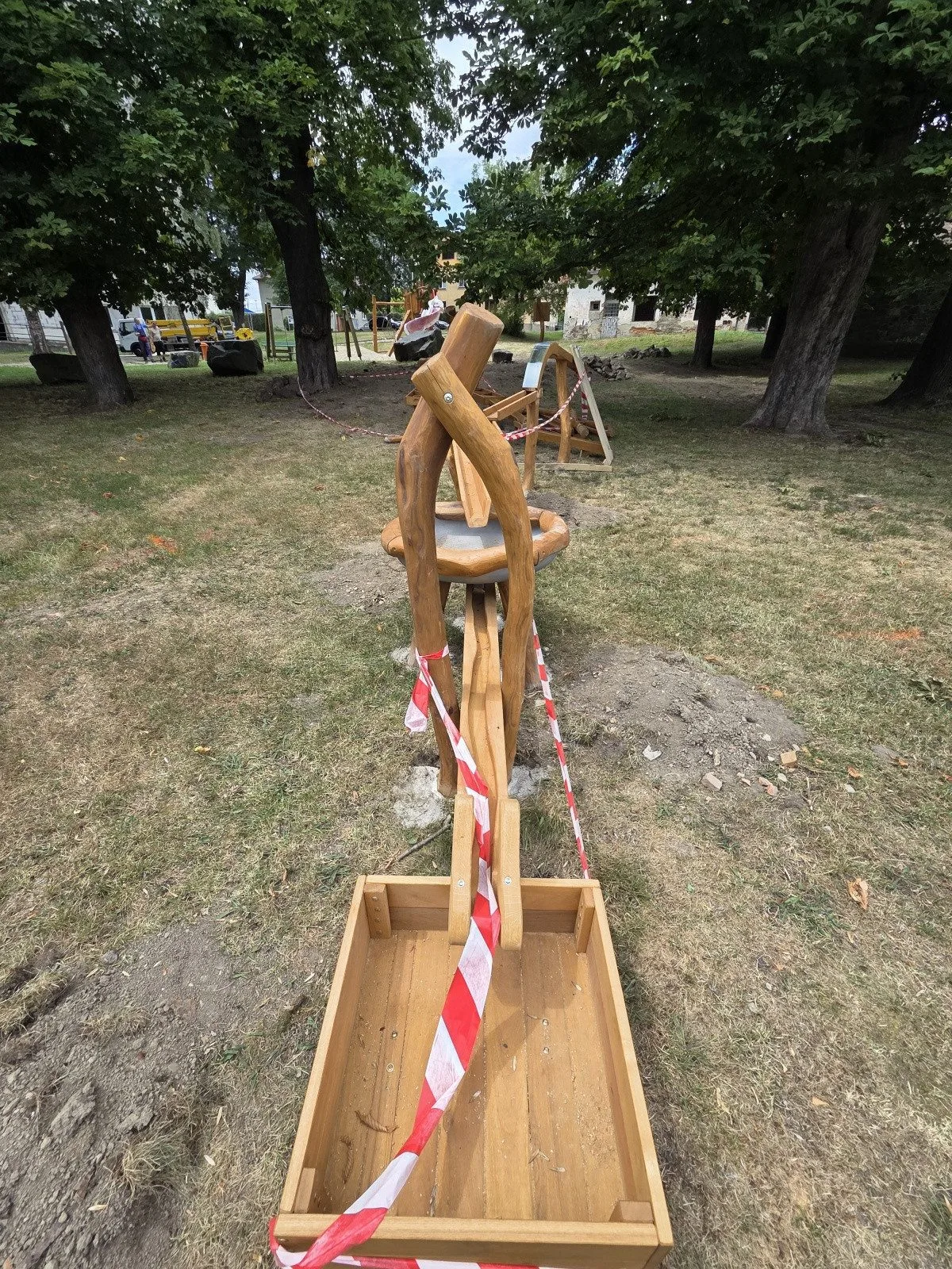 V Kaplici vzniká nová kuličkodráha za 300 tisíc. Atrakce bude těšit děti v Kaštance