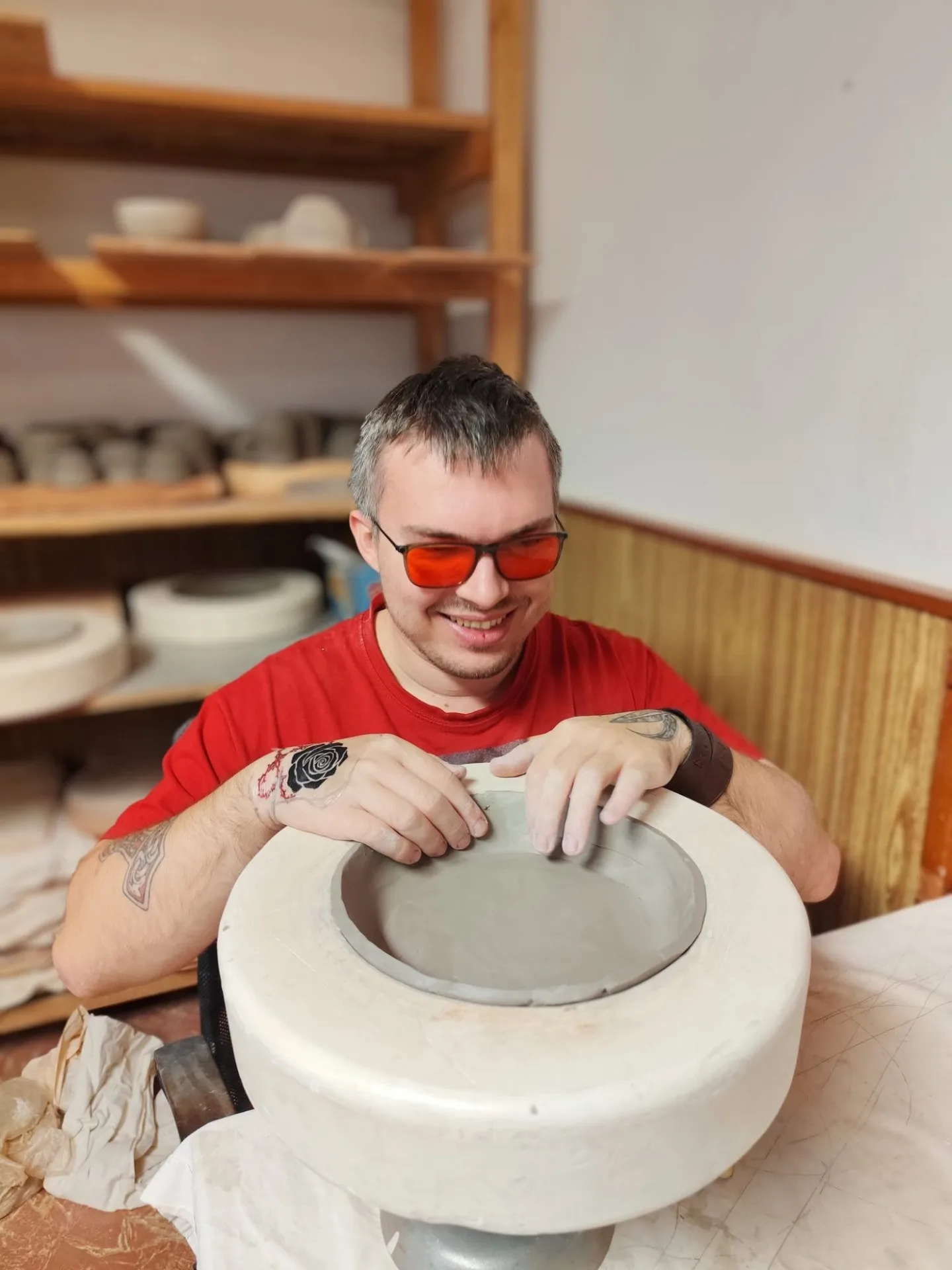 První výplata jako velký krok. Chráněná pracovní místa pomáhají lidem s hendikepem