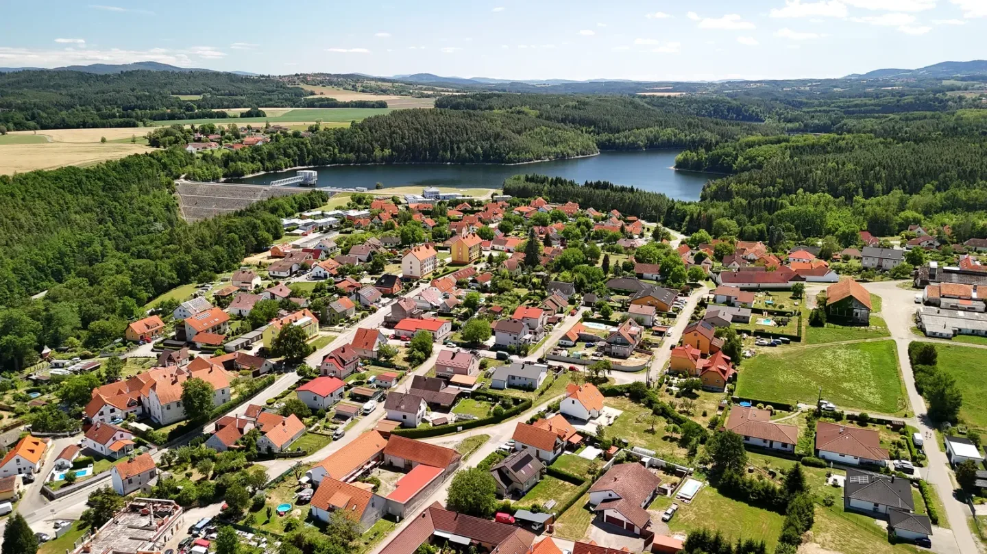 Římov bojuje o titul Vesnice roku. Jihočeskou obec může podpořit i veřejnost