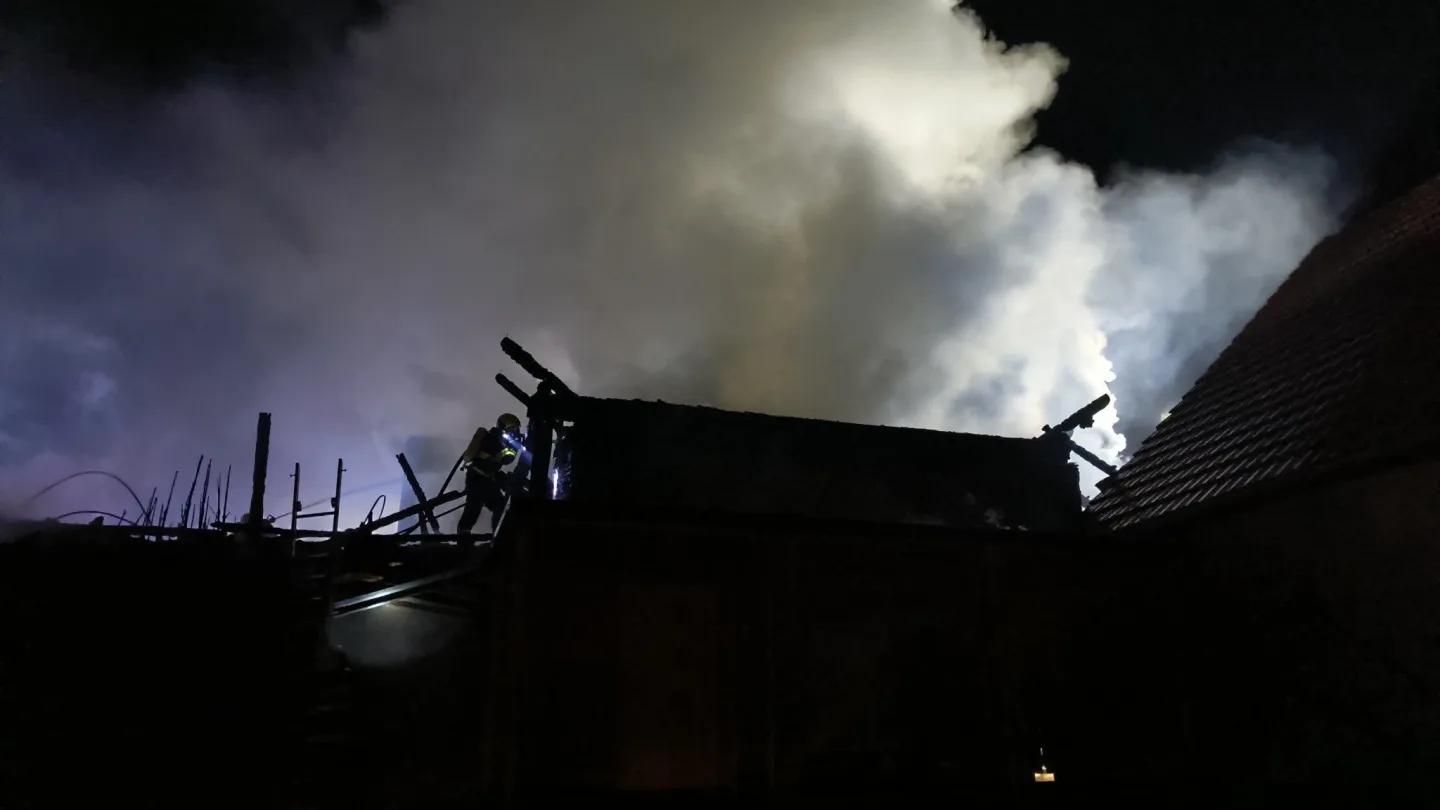 Na Táborsku shořely dva rodinné domy. Škoda je deset milionů