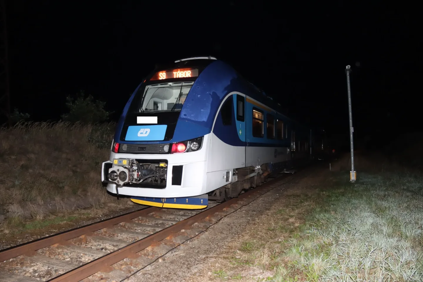 Strojvůdce projel návěst. Generální stop zabránil možnému neštěstí na železnici
