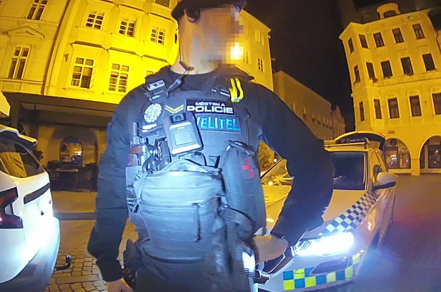 Opilý řidič projížděl centrem Budějovic vysokou rychlostí, nadýchal 1,8 promile