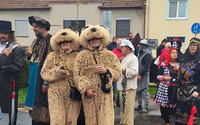 Masopustní veselice ve Skalách