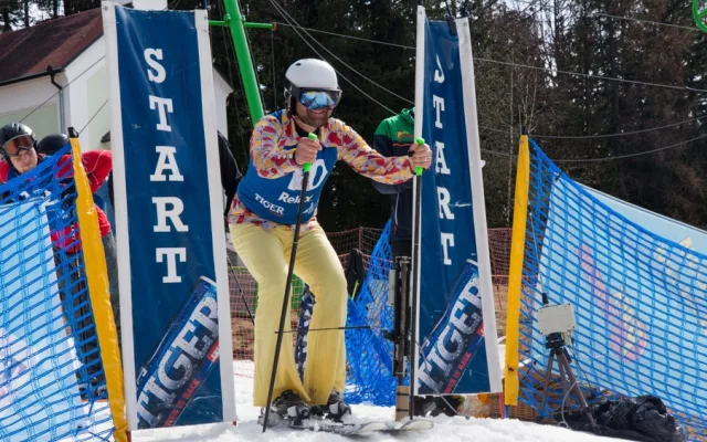 Karneval na sněhu ve Frymburku