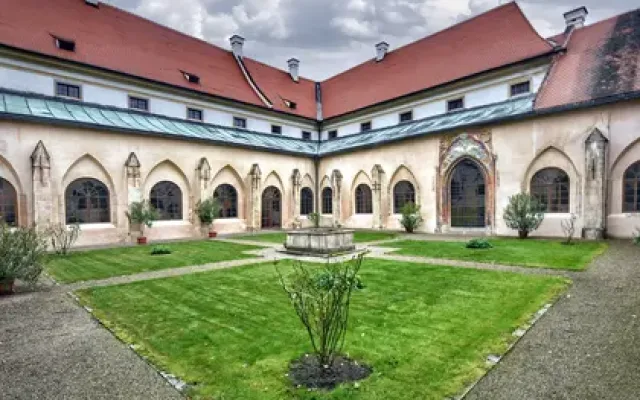 Velikonoce v klášteře Zlatá Koruna