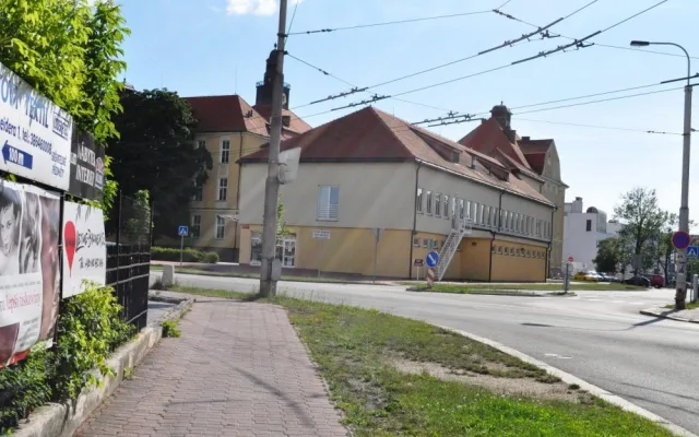 "Jižní spojka" - křižovatka L.B. Schneidera a B.Němocové