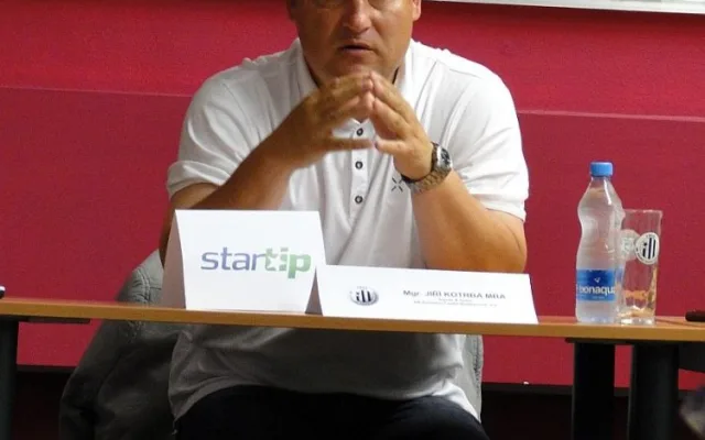 Kouč Jiří Kotrba