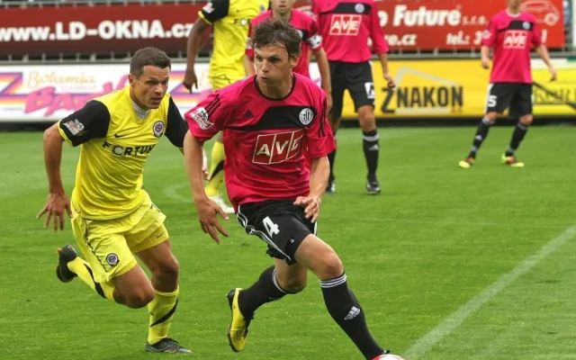 Milan Nitrianský uniká Liboru Sionkovi