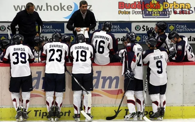 Válečná porada Slovanu před závěrečným power play