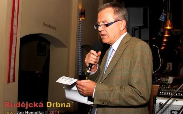 Proslov honorárního konzula Rakouské republiky Ing. Lubomíra Sýkory ohledně vztahu Česka a Rakouska a kuchyně s tím spjaté