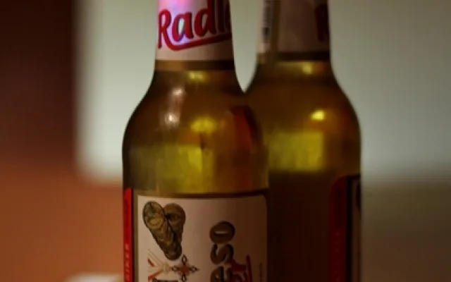 Na nápojovém lístku najdete piva, destiláty, vína, ale také lehčí drinky jako třeba Radler