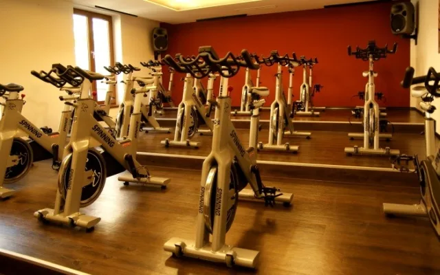 Fitness - spinning sál.