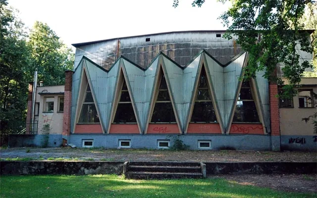 Budova bývalého K-Centra
