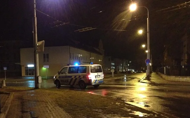 Policejní vůz na místě nehody